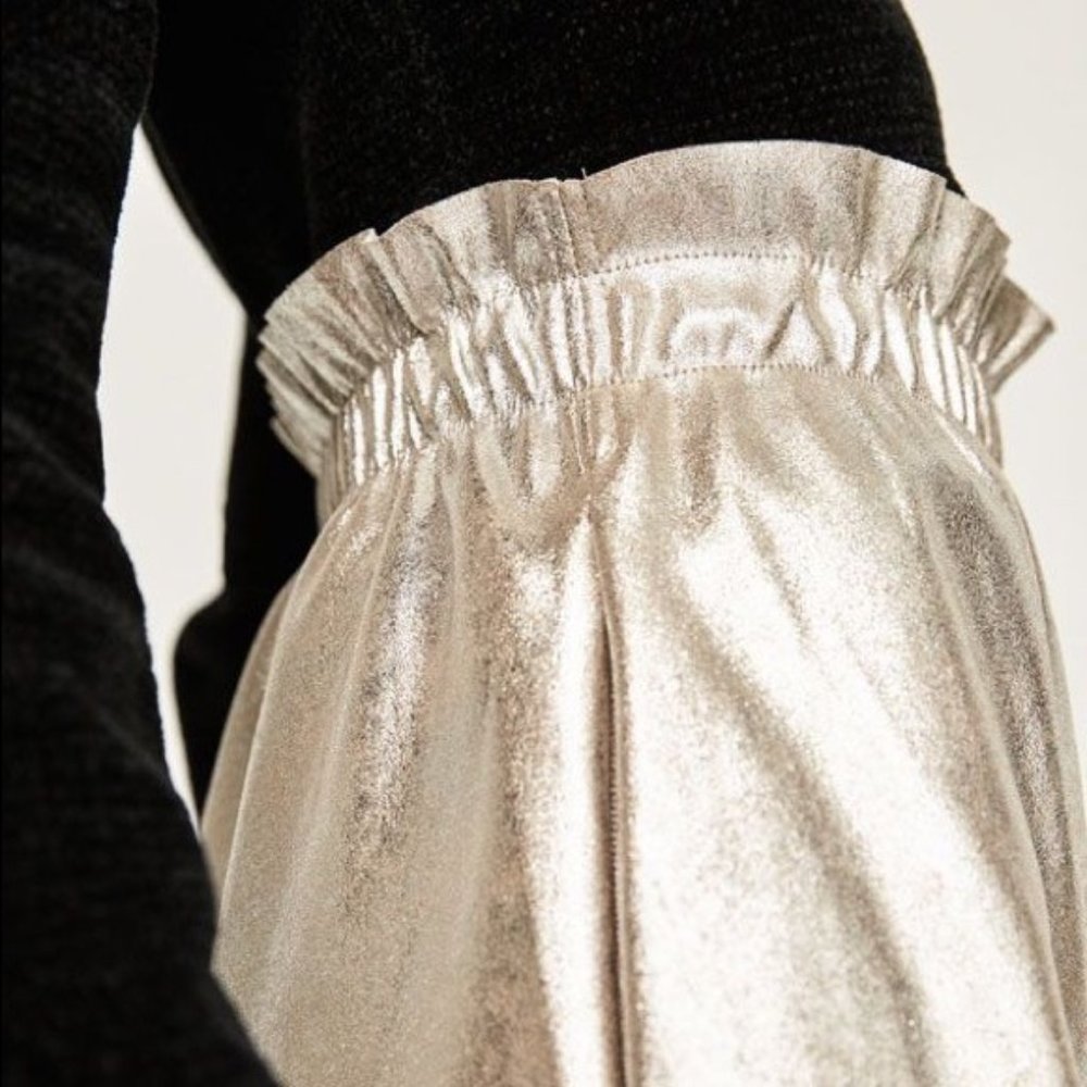 ZARA Vegan Leather Metallic Mini Skirt - MEDIUM - Picture 4 of 6